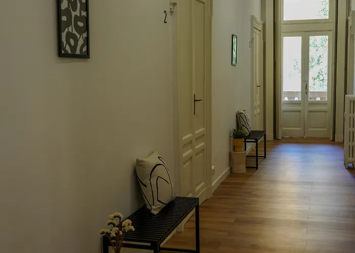 Casa de hóspedes Feel - Mille Bérgamo